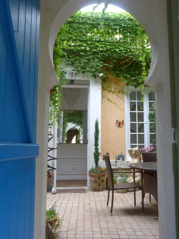 Bed & Breakfast Proche Cite Chez Jimmy Carcassonne, France - book